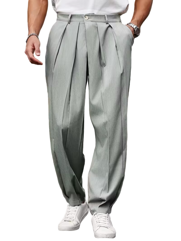 Men's Wide-Leg Pleated Pants